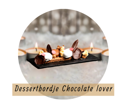Dessertbordje Chocolate lover_assortiment Kerst- en eindejaarsgebak_Patisserie en Chocolaterie Smaakkunst Roeselare