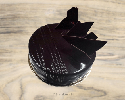 De chocoholic uit het assortiment standaard taarten van Smaakkunst Roeselare